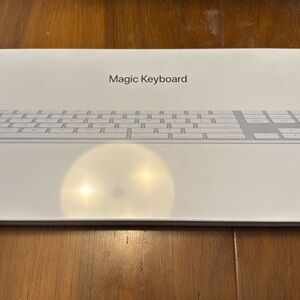 Apple Magic Keyboard with Numeric Keypad